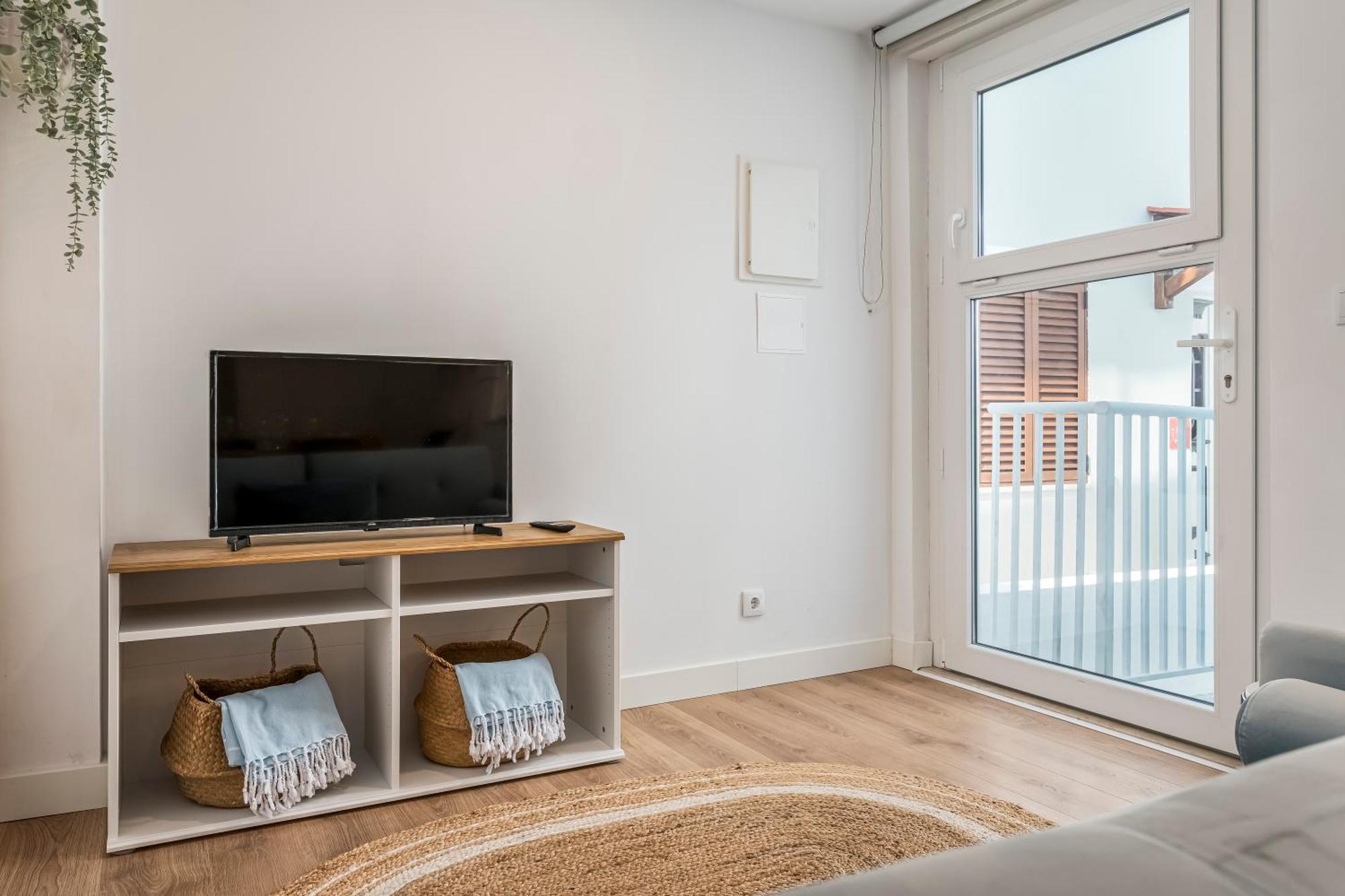 Chalet Marias - Parede Beach Apartments المظهر الخارجي الصورة