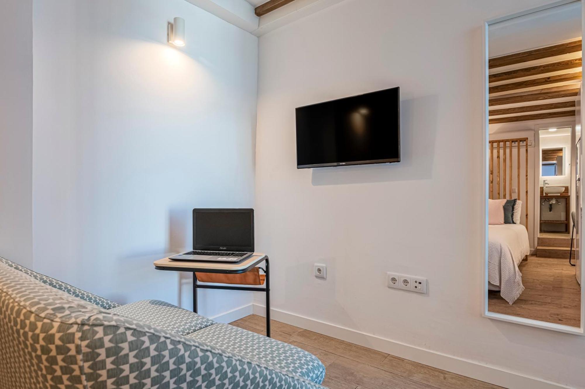 Chalet Marias - Parede Beach Apartments المظهر الخارجي الصورة