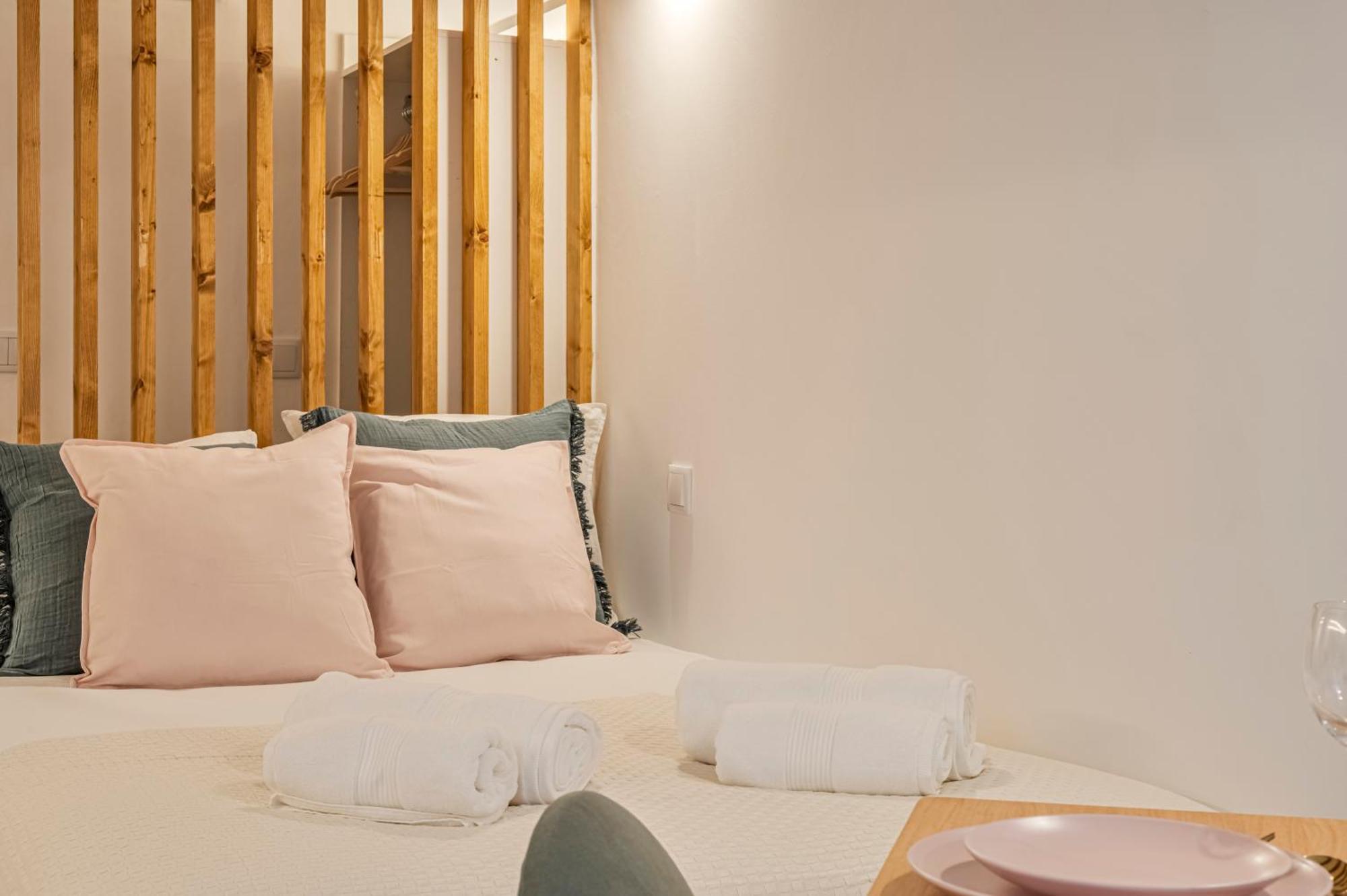 Chalet Marias - Parede Beach Apartments المظهر الخارجي الصورة