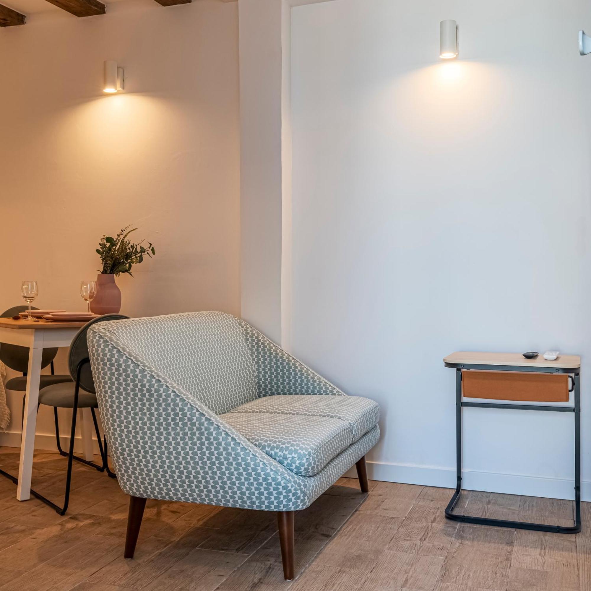 Chalet Marias - Parede Beach Apartments المظهر الخارجي الصورة