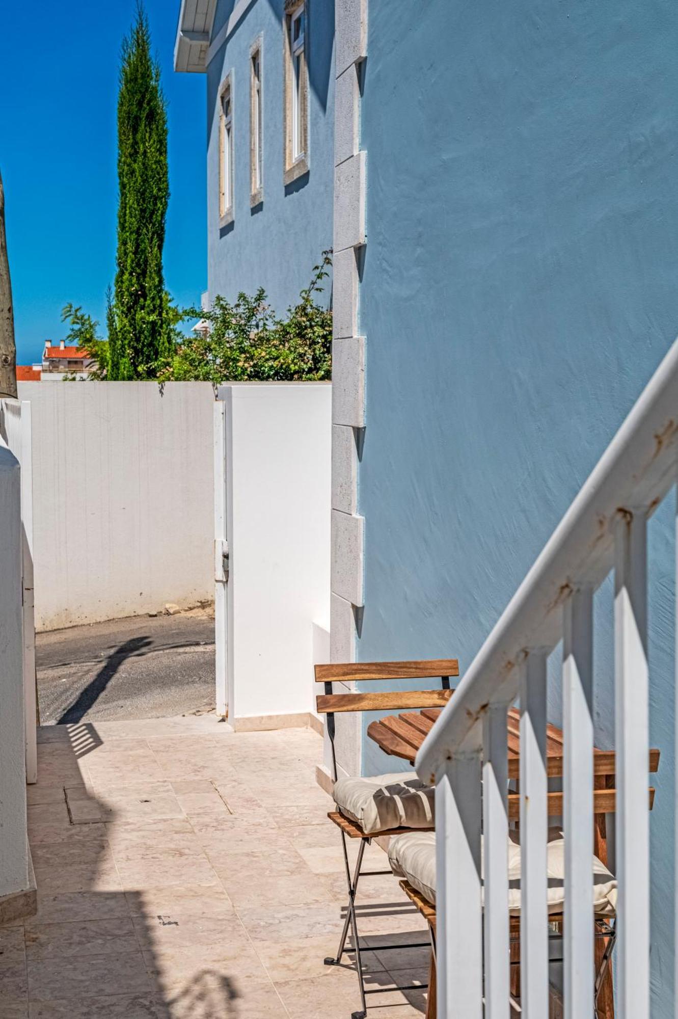 Chalet Marias - Parede Beach Apartments المظهر الخارجي الصورة
