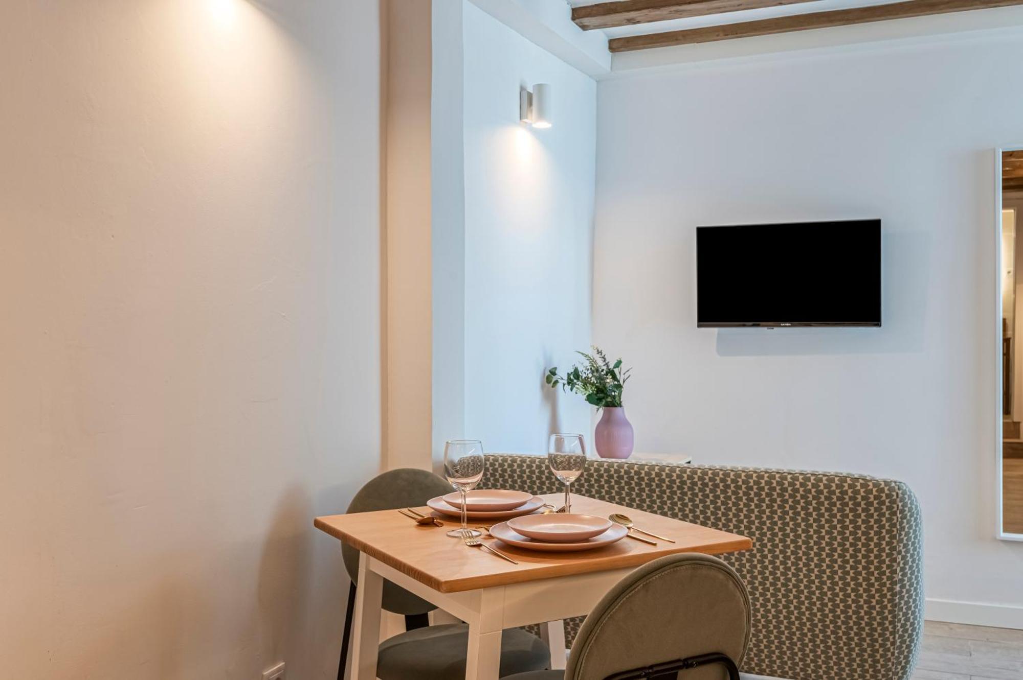 Chalet Marias - Parede Beach Apartments المظهر الخارجي الصورة
